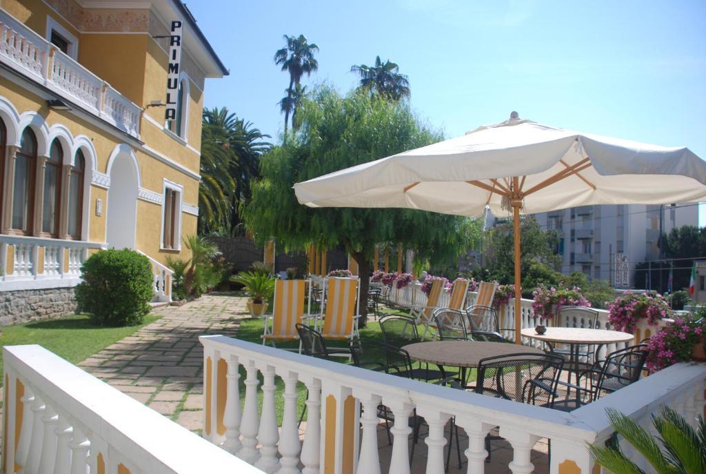 Hotel Primula Алассио Экстерьер фото